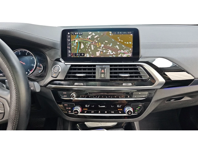 BMW X3 xDrive20d - автомобили, коли, обяви за нови и употребявани 10