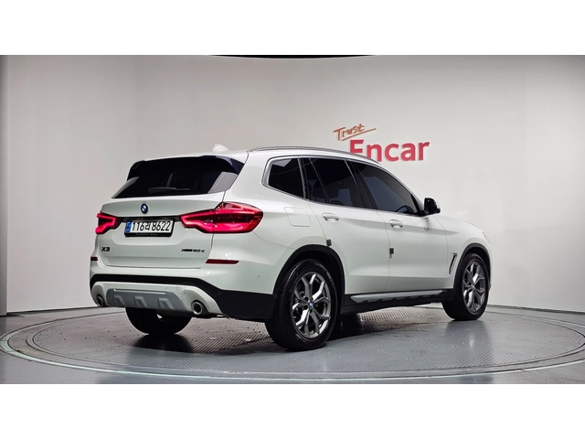 BMW X3 xDrive20d - автомобили, коли, обяви за нови и употребявани 1