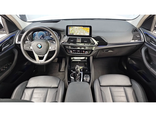 BMW X3 xDrive20d - автомобили, коли, обяви за нови и употребявани 4