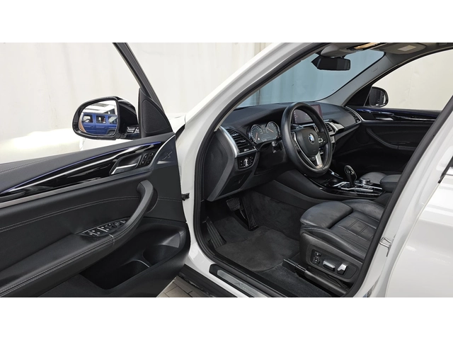 BMW X3 xDrive20d - автомобили, коли, обяви за нови и употребявани 7