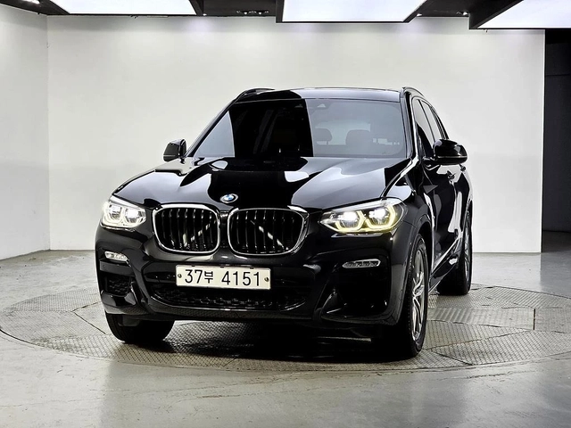 BMW X3 xDrive20d M Sport - автомобили, коли, обяви за нови и употребявани 1