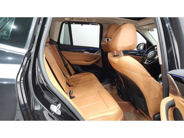 BMW X3 - автомобили, коли, обяви за нови и употребявани 10