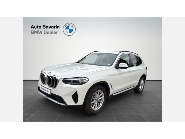 BMW X3 xDrive20i - автомобили, коли, обяви за нови и употребявани 0