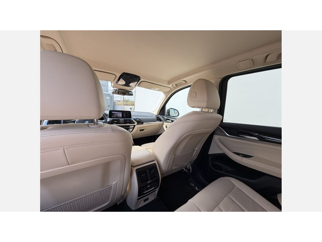 BMW X3 xDrive30i - автомобили, коли, обяви за нови и употребявани 10