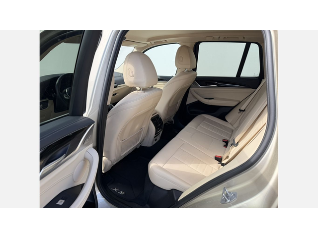 BMW X3 xDrive30i - автомобили, коли, обяви за нови и употребявани 9