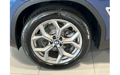 BMW X3 xDrive30i | Essential PKG | Winter Tire PKG Panora All Wheel Drive - автомобили, коли, обяви за нови и употребявани 17