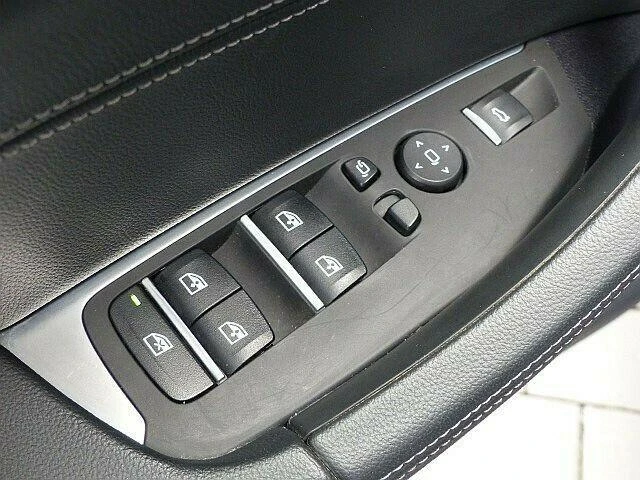 BMW X4 xDrive25d Sport - автомобили, коли, обяви за нови и употребявани 8