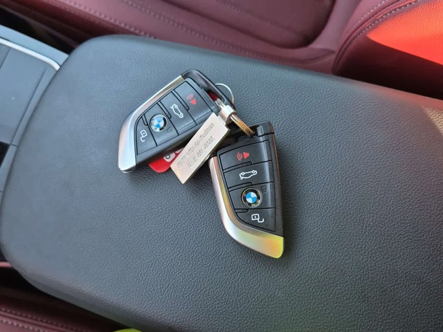 BMW X4 M40I /HUD/Harman Kardon / 360 / - автомобили, коли, обяви за нови и употребявани 7