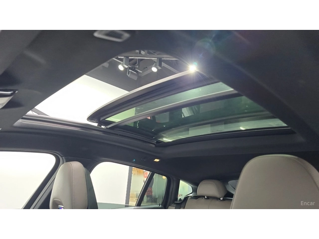 BMW X4 M* КОЖА* ОБДУХВ* НАВИ* ПАНО* HUD* 360 - автомобили, коли, обяви за нови и употребявани 15