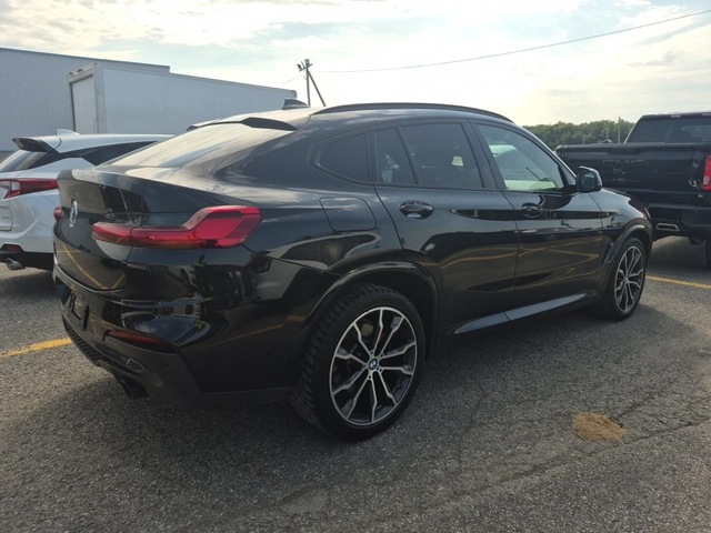 BMW X4 xDrive30i | M Sport | M Sport Brakes | Panorama - автомобили, коли, обяви за нови и употребявани 2