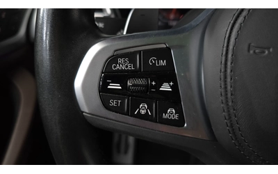 BMW X4 xDrive20i M Sport - автомобили, коли, обяви за нови и употребявани 13