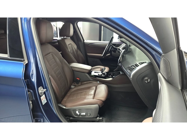 BMW X4 xDrive20i M Sport - автомобили, коли, обяви за нови и употребявани 8
