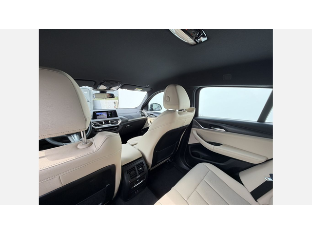 BMW X4 xDrive20d - автомобили, коли, обяви за нови и употребявани 10