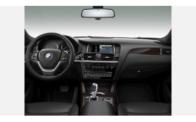 BMW X4 xDrive20d - автомобили, коли, обяви за нови и употребявани 9