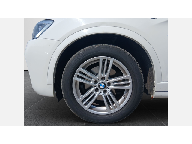BMW X4 xDrive20d - автомобили, коли, обяви за нови и употребявани 4