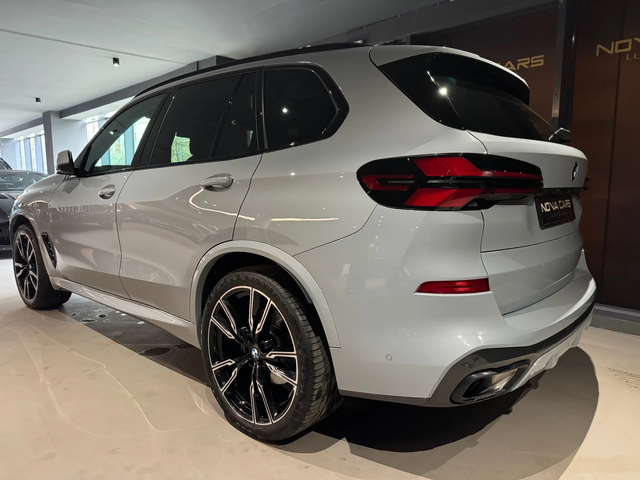 BMW X5 40 d M pro 7 места - автомобили, коли, обяви за нови и употребявани 2