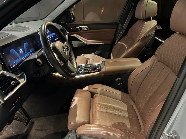 BMW X5 40 d M pro 7 места - автомобили, коли, обяви за нови и употребявани 4