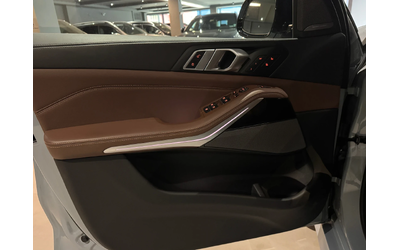 BMW X5 40 d M pro 7 места - автомобили, коли, обяви за нови и употребявани 7