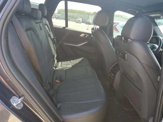 BMW X5 xDrive40i* Harman/kardon* Head-Up* Ambient* КРАЙНА - автомобили, коли, обяви за нови и употребявани 10