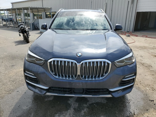 BMW X5 xDrive40i* Harman/kardon* Head-Up* Ambient* КРАЙНА - автомобили, коли, обяви за нови и употребявани 1