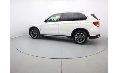 BMW X5 - автомобили, коли, обяви за нови и употребявани 25