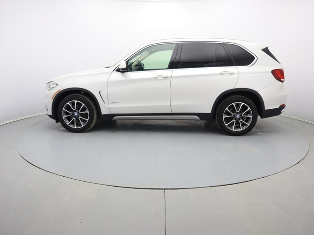 BMW X5 - автомобили, коли, обяви за нови и употребявани 27