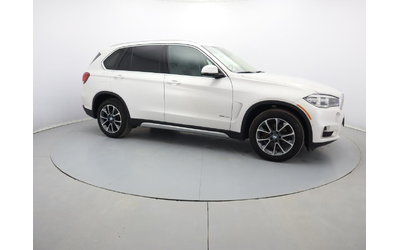 BMW X5 - автомобили, коли, обяви за нови и употребявани 6