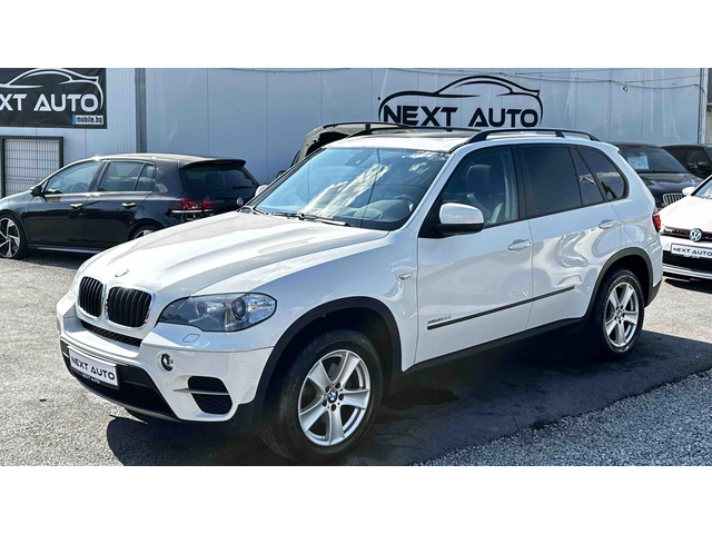 BMW X5 3.0D 245HP HUD PANO FACE - автомобили, коли, обяви за нови и употребявани 0