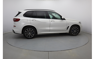 BMW X5 - автомобили, коли, обяви за нови и употребявани 10