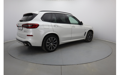 BMW X5 - автомобили, коли, обяви за нови и употребявани 13