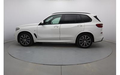 BMW X5 - автомобили, коли, обяви за нови и употребявани 28