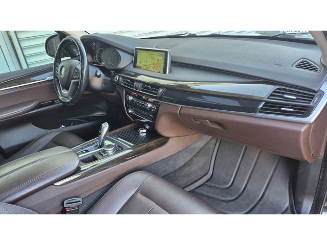 BMW X5 35i M Xdrive - автомобили, коли, обяви за нови и употребявани 13