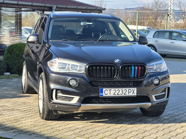 BMW X5 35i M Xdrive - автомобили, коли, обяви за нови и употребявани 3