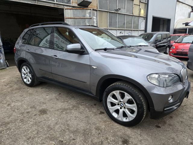BMW X5 3.5 SD - автомобили, коли, обяви за нови и употребявани 2
