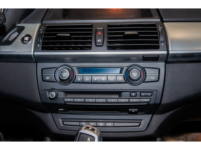 BMW X5 3.0D | РЕКАРО | ПАНОРАМА | РЕГИСТРИРАНА - автомобили, коли, обяви за нови и употребявани 8