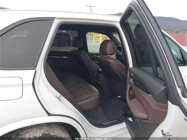 BMW X5 M-PACK / HEADUP / HARMAN / 4-ЗОНОВ / ПОДГРЕВИ - автомобили, коли, обяви за нови и употребявани 8