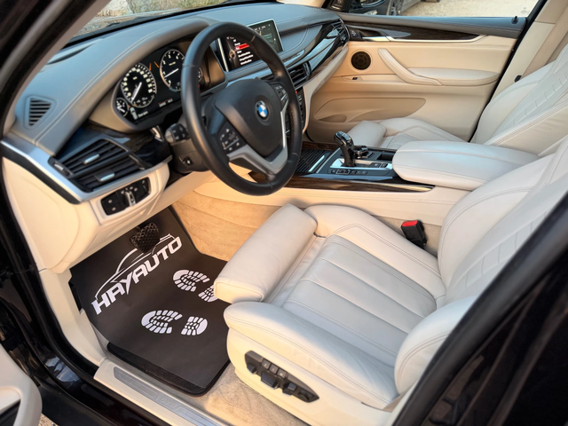 BMW X5 30d= xDrive= 7 Места= Keyless= HUD= Soft Close= 36 - автомобили, коли, обяви за нови и употребявани 7