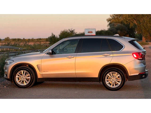 BMW X5 30d= xDrive= - автомобили, коли, обяви за нови и употребявани 7