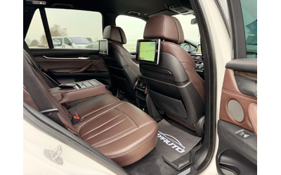 BMW X5 40d= xDrive= M-performance= Aero Pac= 3xTV= Soft C - автомобили, коли, обяви за нови и употребявани 11