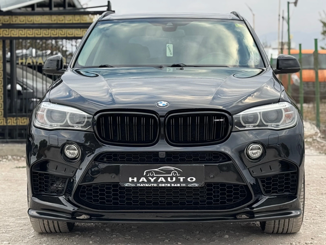 BMW X5 30d= xDrive= M-performance= 7 места= Панорама= Hea - автомобили, коли, обяви за нови и употребявани 1