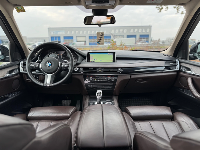 BMW X5 30d= xDrive= M-performance= 7 места= Панорама= Hea - автомобили, коли, обяви за нови и употребявани 9