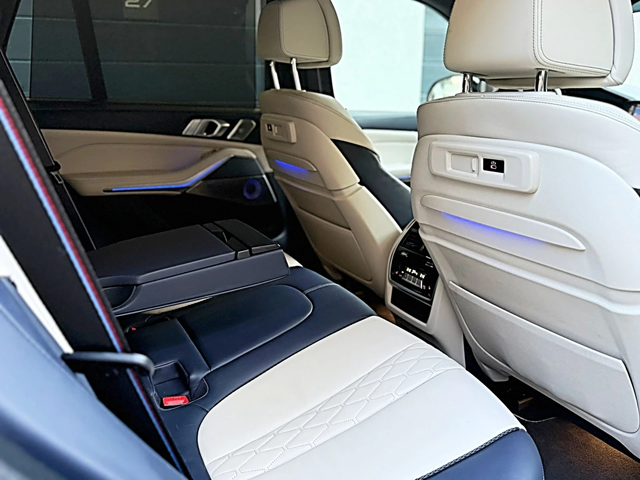 BMW X5 BMW X5 M50i Performance* INDIVIDUAL* DUAL TONE* CA - автомобили, коли, обяви за нови и употребявани 13