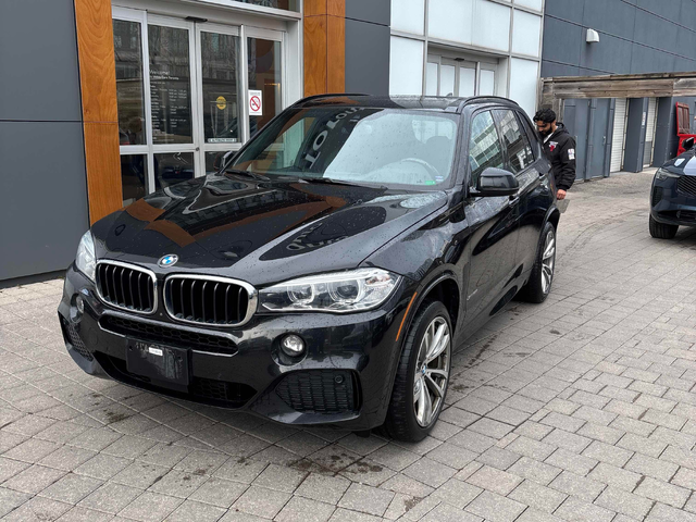 BMW X5 3.0L 6cyl AWD - автомобили, коли, обяви за нови и употребявани 0