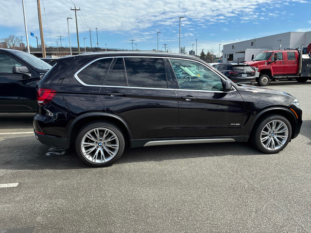 BMW X5 3.0L 6cyl AWD - автомобили, коли, обяви за нови и употребявани 2