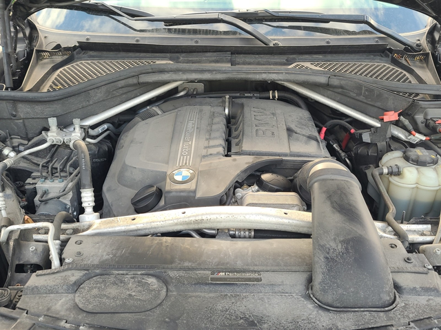 BMW X5 3.0L 6cyl AWD - автомобили, коли, обяви за нови и употребявани 11