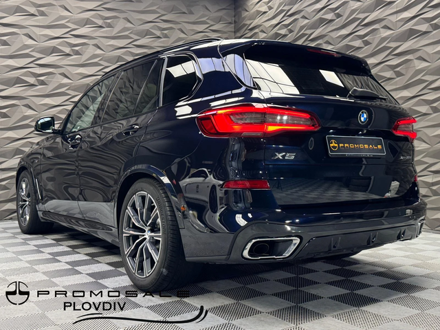 BMW X5 xDrive30d M-pack 3D B&W* 360* Lift* Обдухване* - автомобили, коли, обяви за нови и употребявани 2