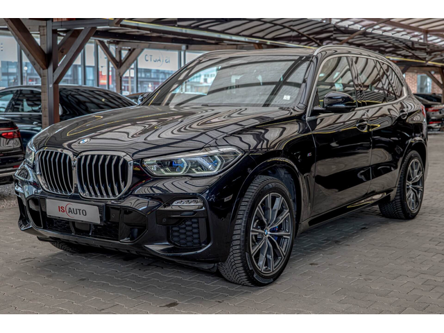 BMW X5 30d/SKY Lounge/Ambient/HuD/M-Aero.Dynamic/Камера 360 - автомобили, коли, обяви за нови и употребявани 2