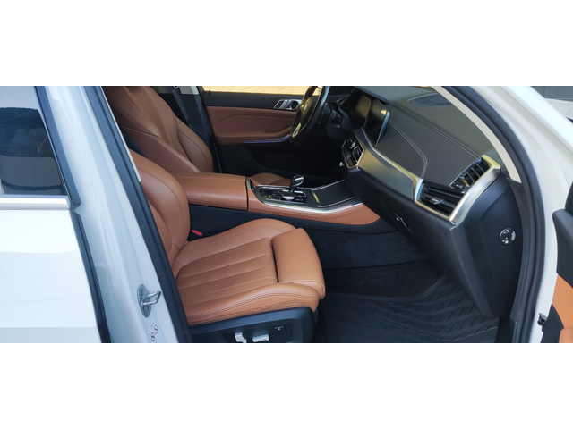 BMW X5 30d xDrive - автомобили, коли, обяви за нови и употребявани 8