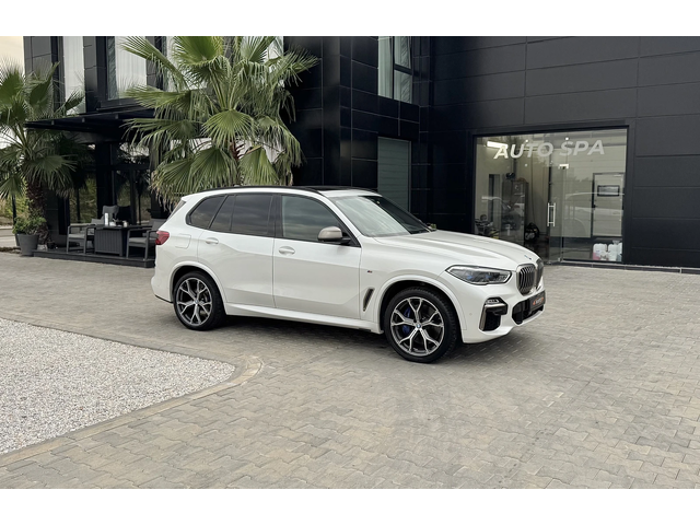 BMW X5 M50d * Magic Sky* Harman/Kardon Подгрев| 360Камера - автомобили, коли, обяви за нови и употребявани 1