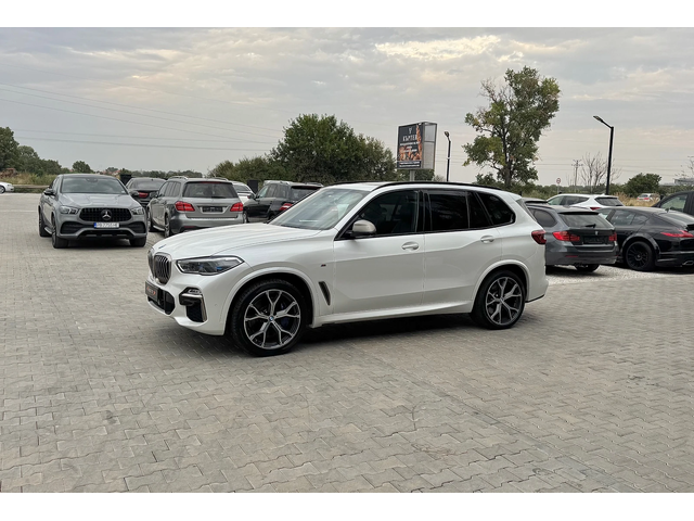 BMW X5 M50d * Magic Sky* Harman/Kardon Подгрев| 360Камера - автомобили, коли, обяви за нови и употребявани 2